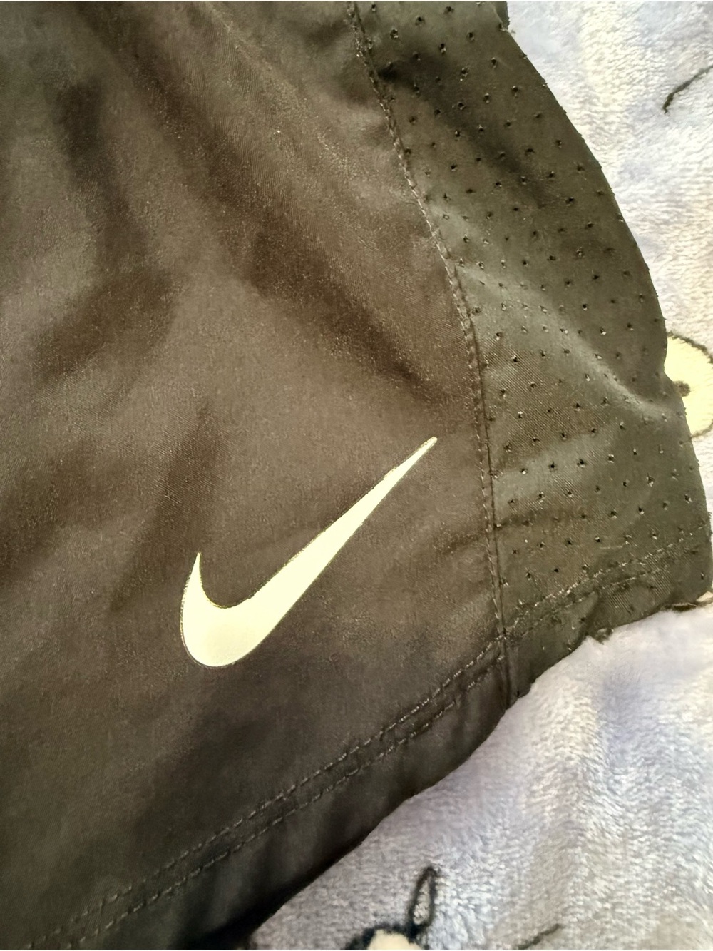 XXL women’s black Nike Athletic Shorts - Picture 2 of 6
